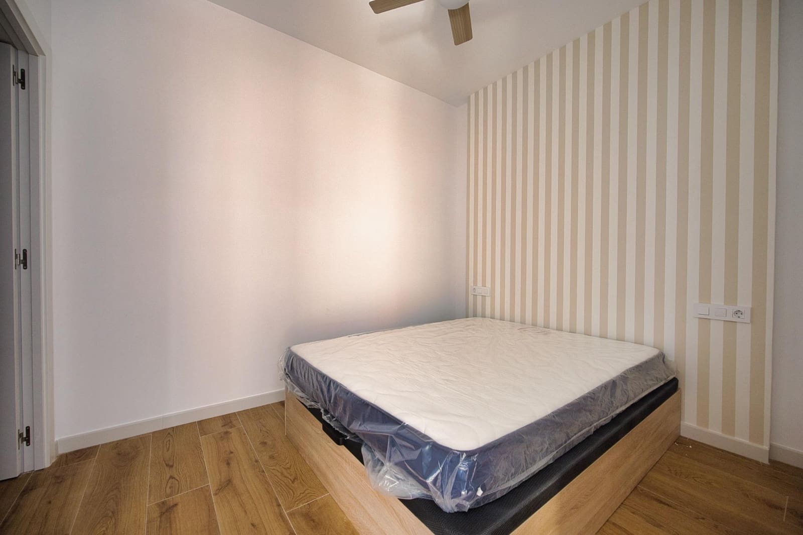 4 soverom Leilighet til salgs i Alicante by - € 292 000 (Ref: 9873536)