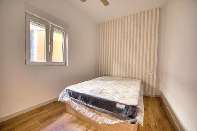 4 quarto Apartamento para venda em Alicante cidade - 266 500 € (Ref: 9873536)