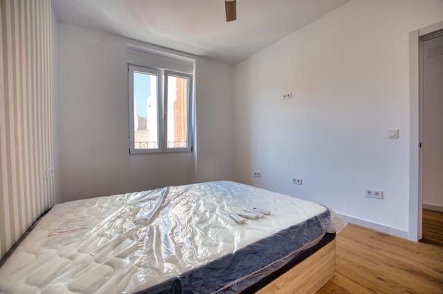 4 quarto Apartamento para venda em Alicante cidade - 266 500 € (Ref: 9873536)