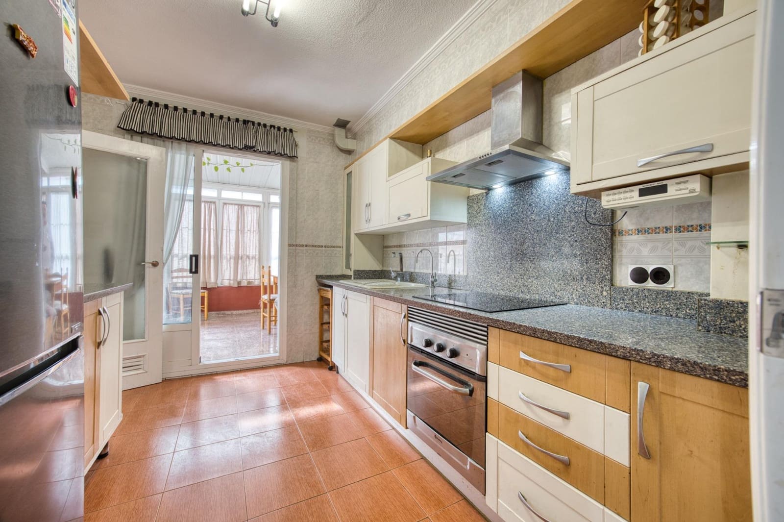 Ático de 4 habitaciones en Alicante / Alacant ciudad en venta con garaje - 269.000 € (Ref: 9888128)