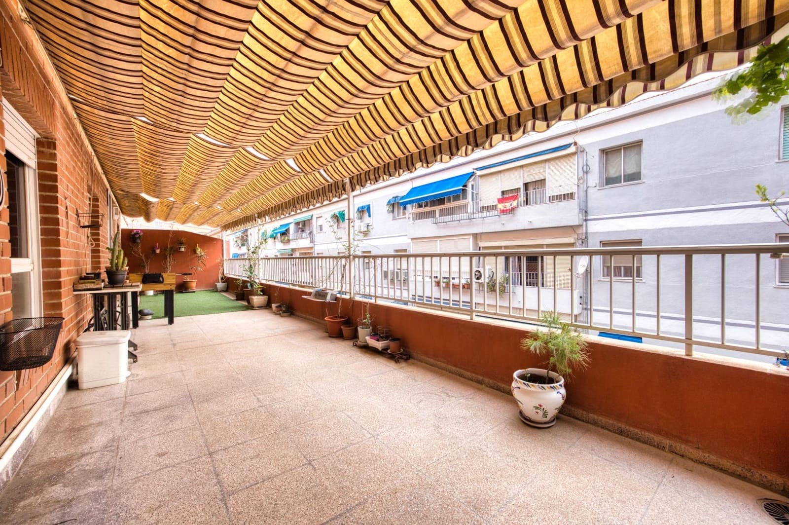 Ático de 4 habitaciones en Alicante / Alacant ciudad en venta con garaje - 269.000 € (Ref: 9888128)
