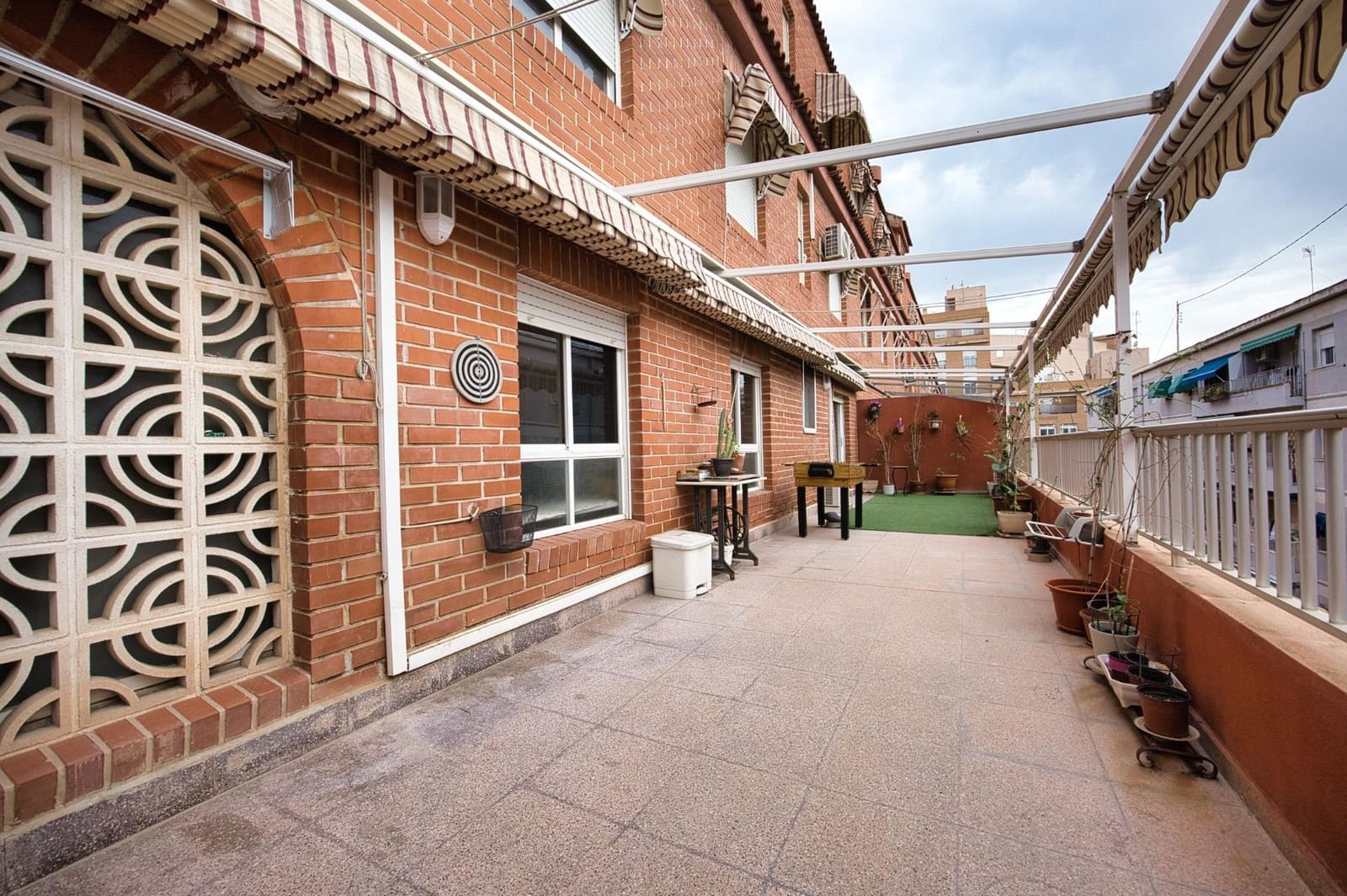 Ático de 4 habitaciones en Alicante / Alacant ciudad en venta con garaje - 269.000 € (Ref: 9888128)