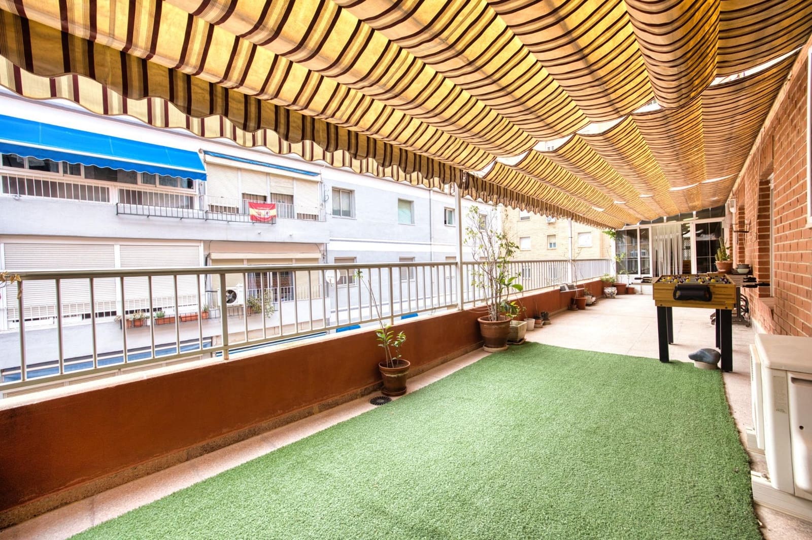 Ático de 4 habitaciones en Alicante / Alacant ciudad en venta con garaje - 269.000 € (Ref: 9888128)