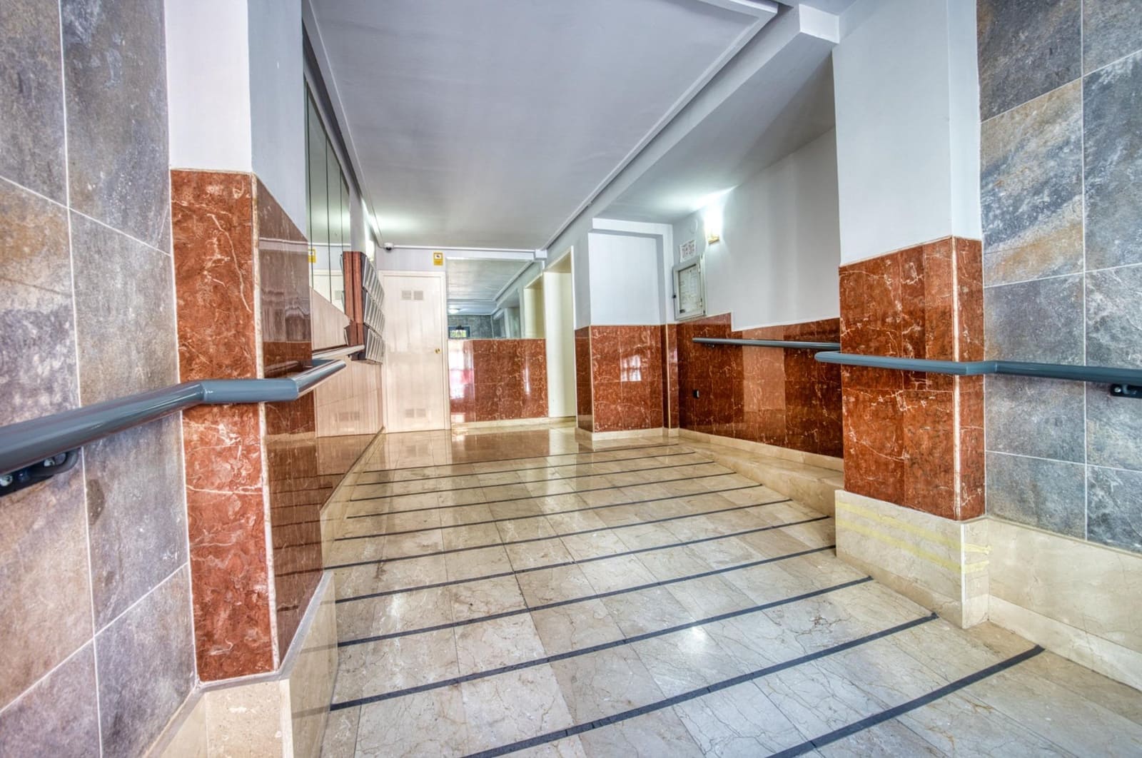 3 quarto Apartamento para venda em Alicante cidade - 169 500 € (Ref: 9888981)
