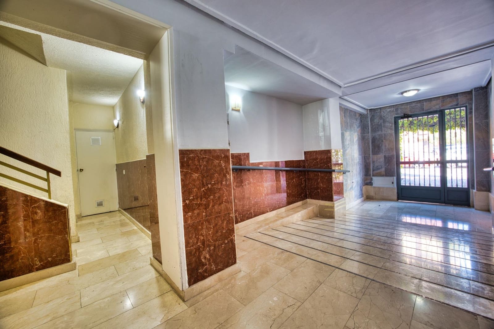 3 quarto Apartamento para venda em Alicante cidade - 169 500 € (Ref: 9888981)