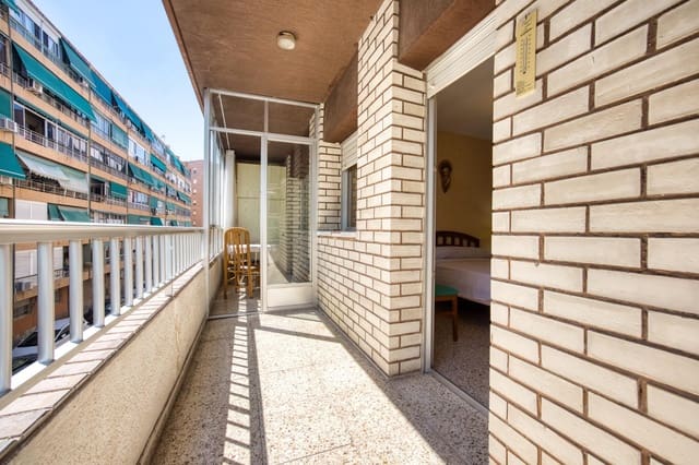 3 quarto Apartamento para venda em Alipark, Alicante cidade - 169 500 € (Ref: 9888981)