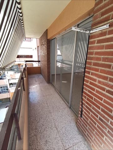 4 chambre Appartement à vendre à Benalúa, Alicante ville - 242 500 € (Ref: 9927447)