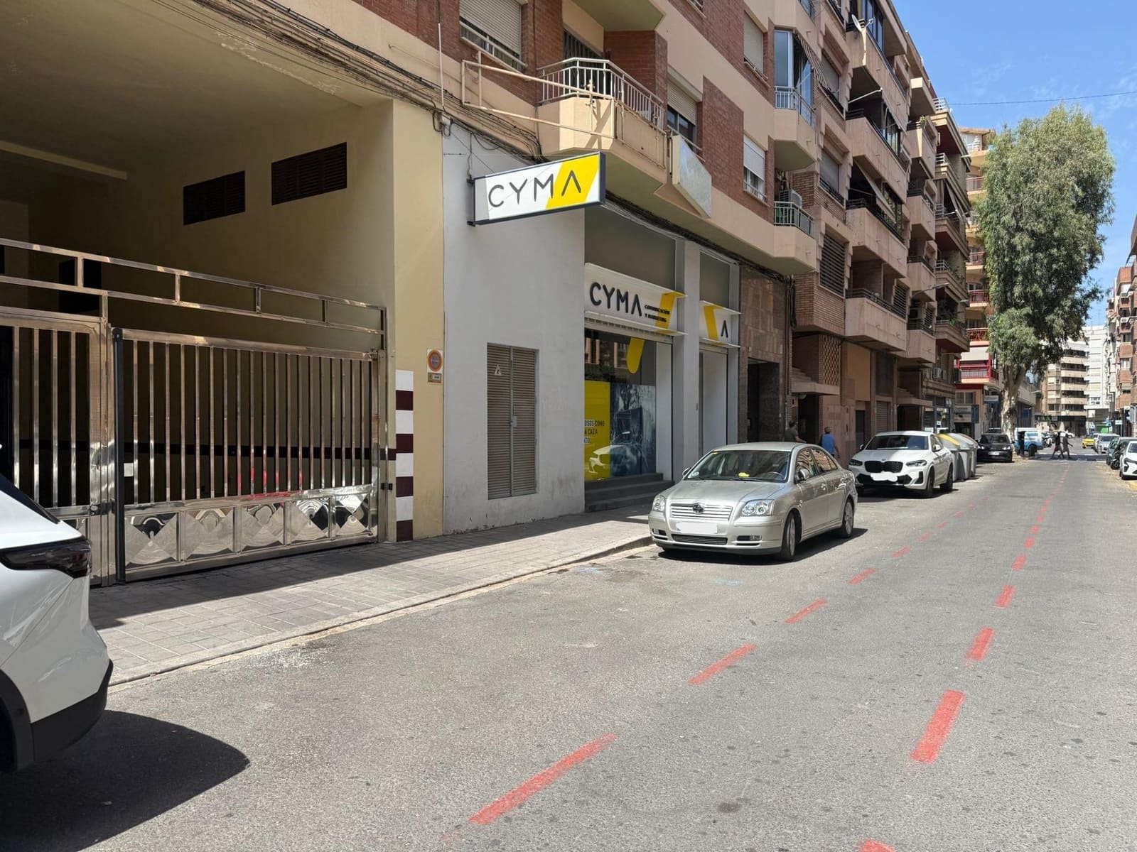 Garage for sale in Alicante / Alacant city - € 54,000 (Ref: 9929438)