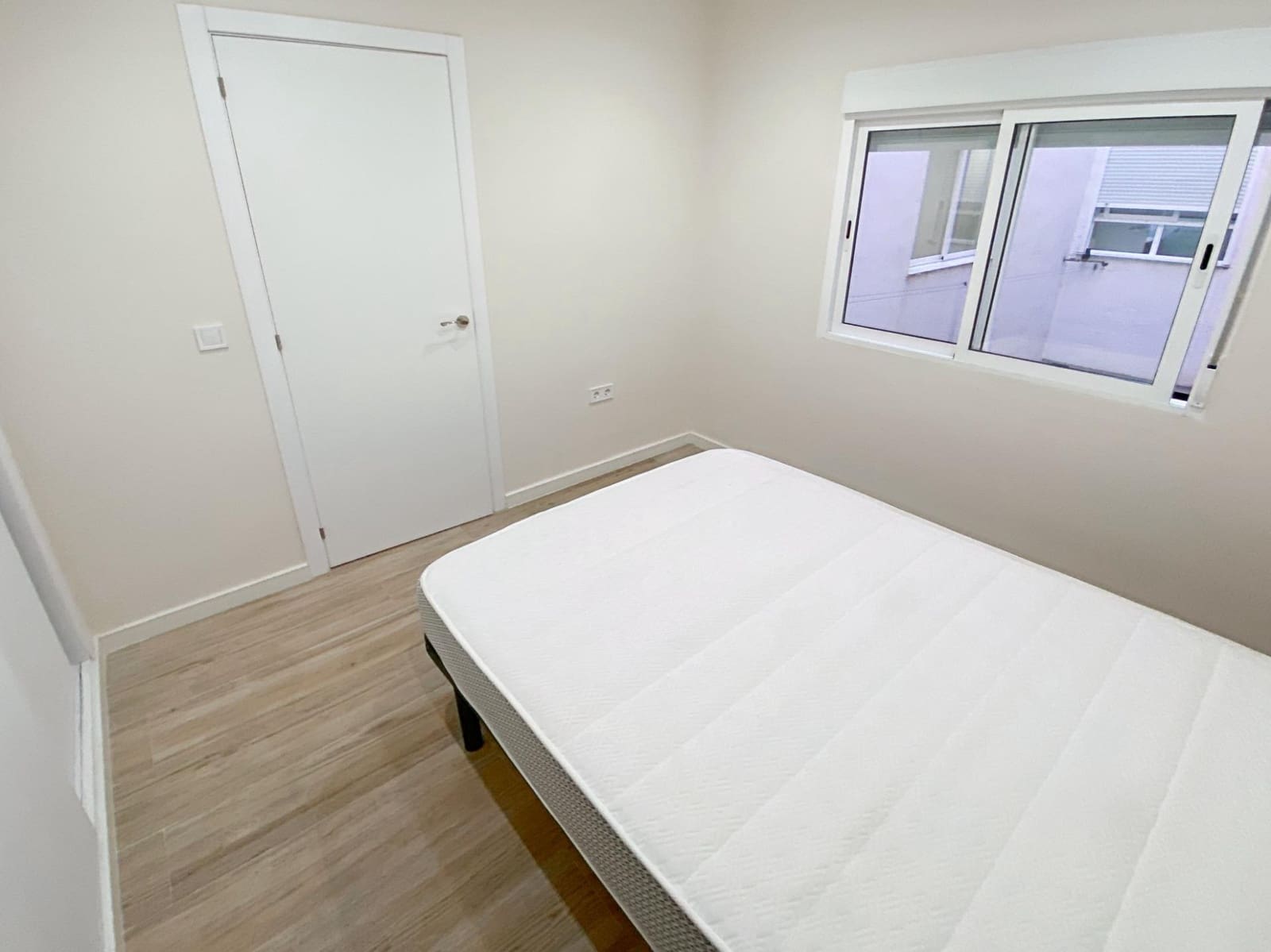 4 soverom Leilighet til salgs i Alicante by - € 204 000 (Ref: 9967836)