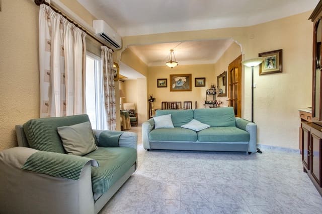 2 soveværelse Lejlighed til salg i Alicante by - € 163.500 (Ref: 9997151)