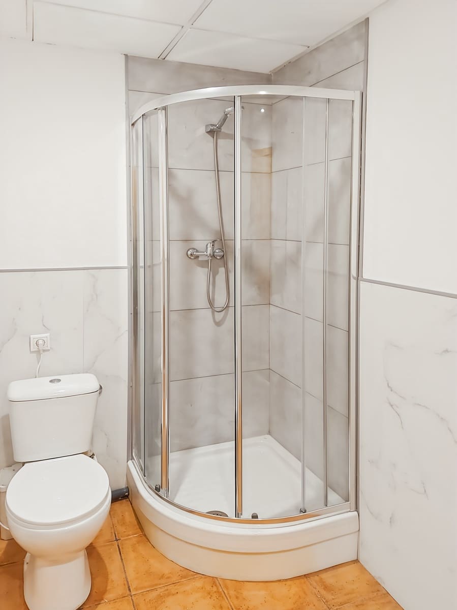 Restaurant/Bar til salgs i Torrevieja - € 206 000 (Ref: 8495418)