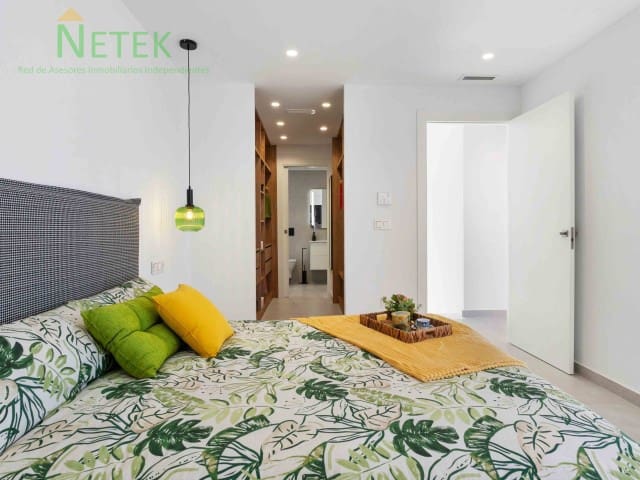 3 bedroom Villa for sale in Rojales with pool garage - € 550,000 (Ref: 8495717)