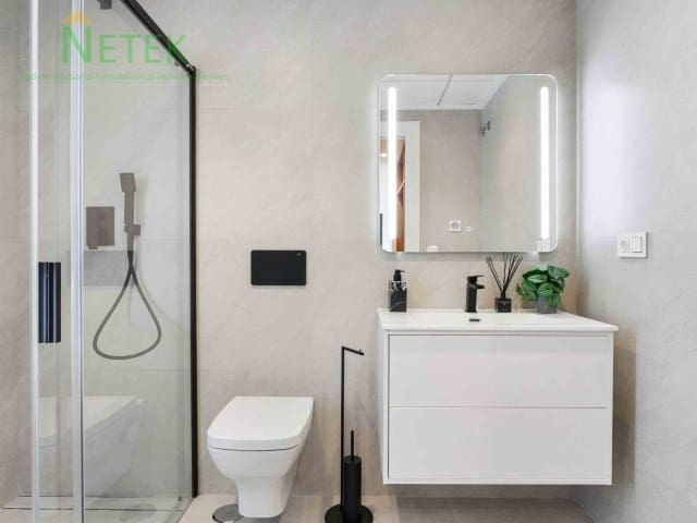 3 bedroom Villa for sale in Rojales with pool garage - € 550,000 (Ref: 8495717)