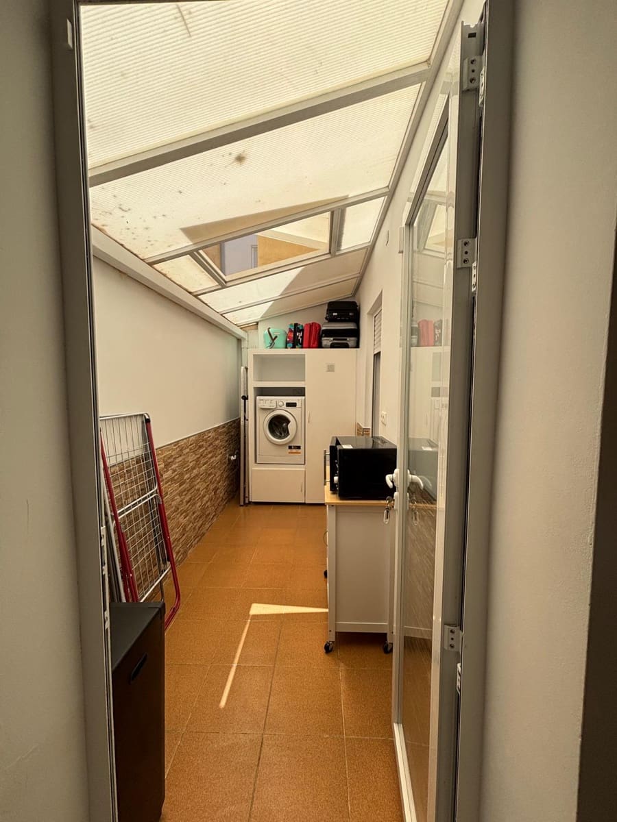 Casa de 2 habitaciones en Torrevieja en alquiler - 700 € (Ref: 9143724)