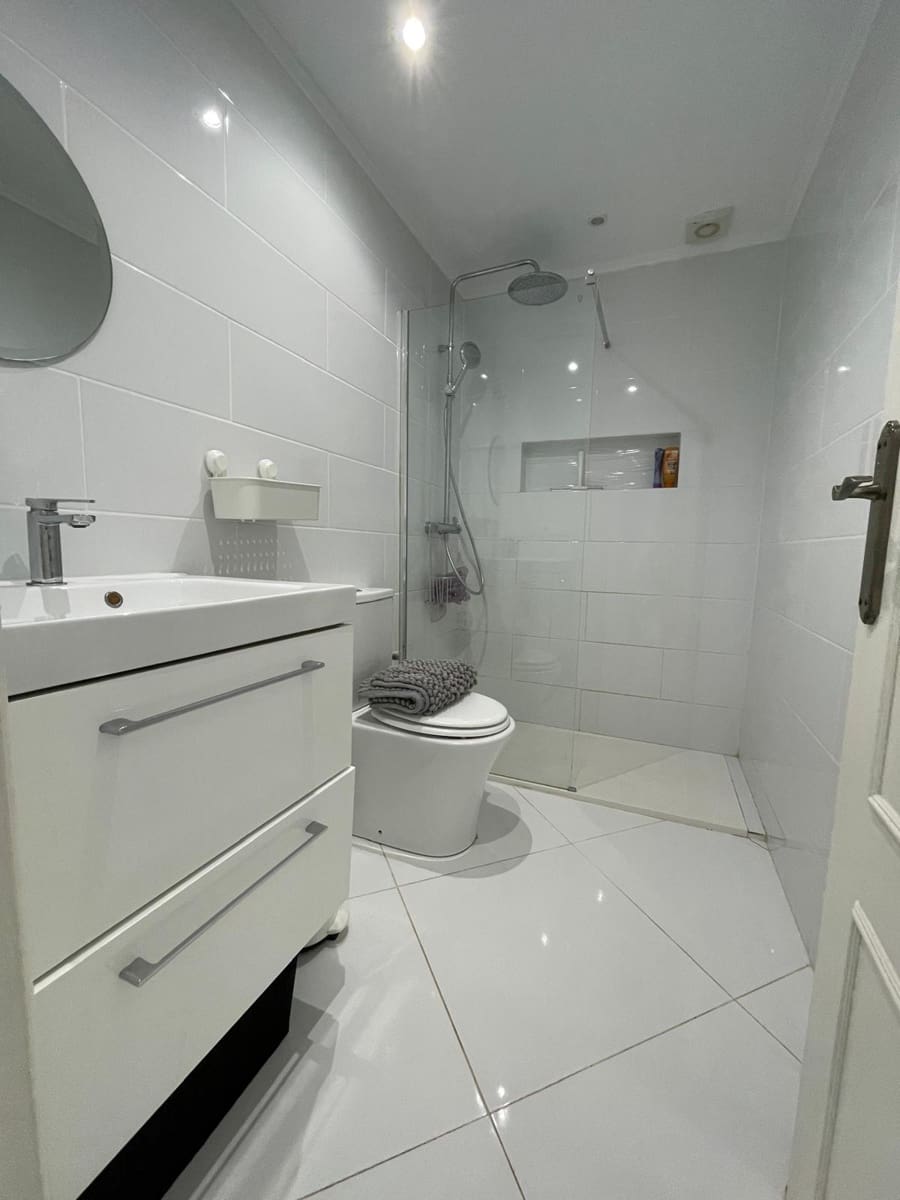 Casa de 2 habitaciones en Torrevieja en alquiler - 700 € (Ref: 9143724)