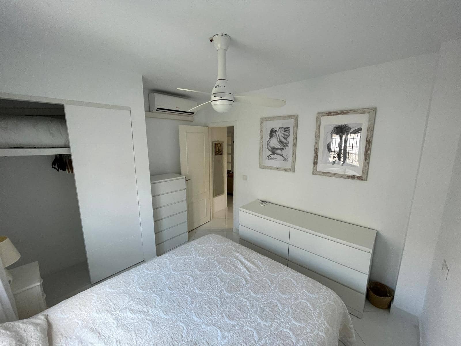 Casa de 2 habitaciones en Torrevieja en alquiler - 700 € (Ref: 9143724)