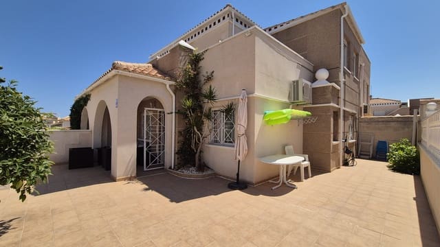 3 bedroom Bungalow for rent in Torrevieja with pool garage - € 1,200 (Ref: 9180508)