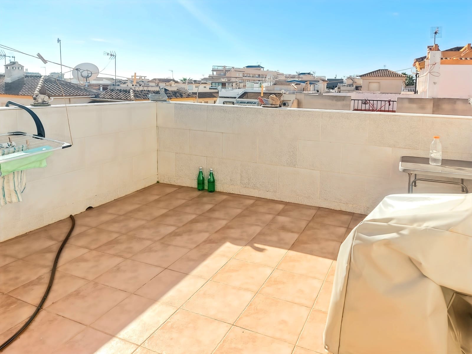 3 soveværelse Rækkehus til salg i Torrevieja med swimmingpool - € 199.900 (Ref: 9388169)