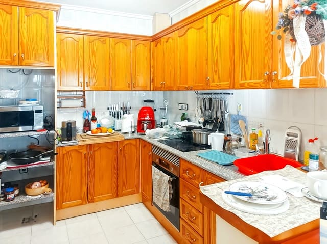 Adosado de 3 habitaciones en Los Balcones - Los Altos, Torrevieja en venta con piscina - 199.900 € (Ref: 9388169)