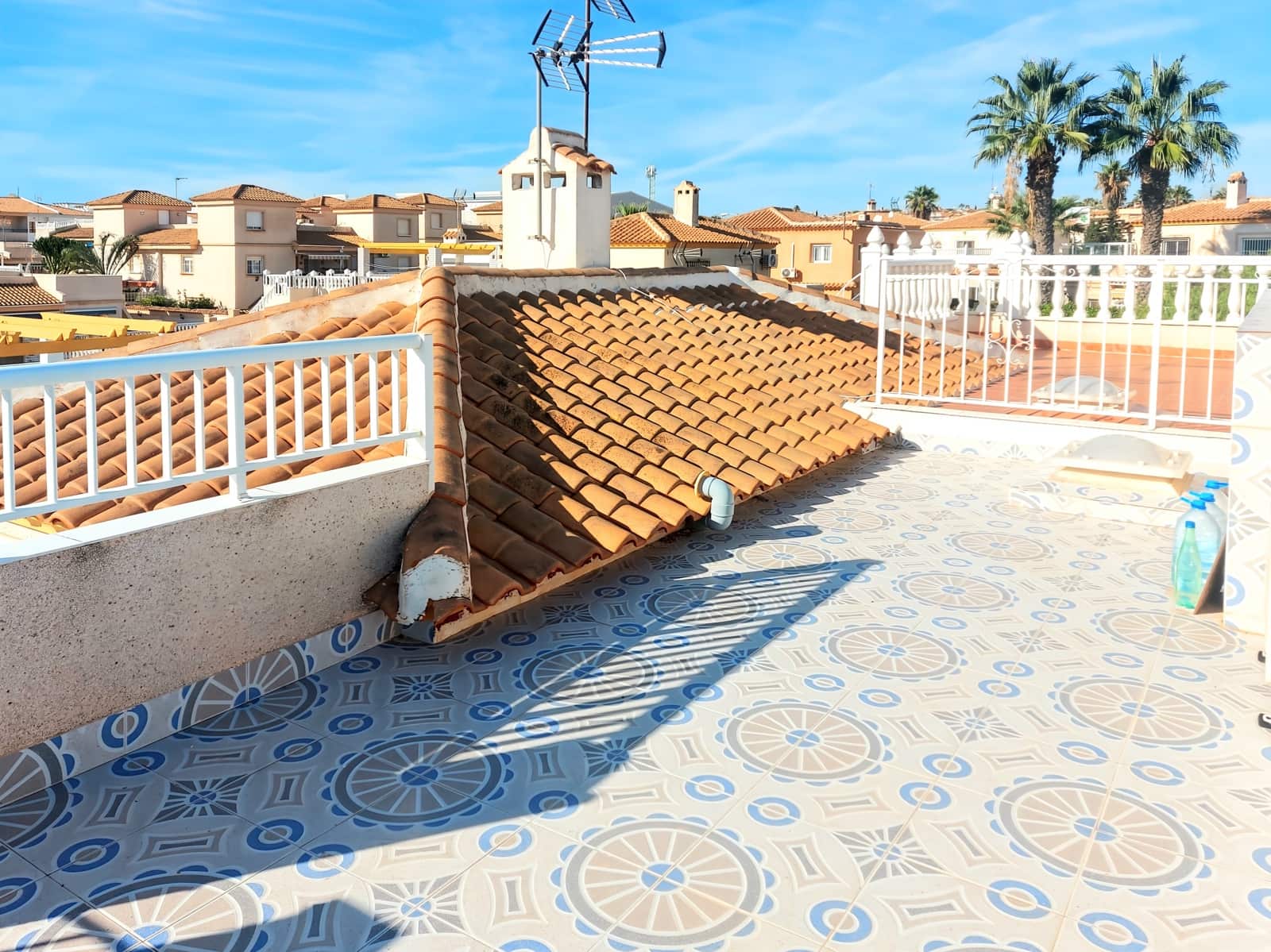 3 soveværelse Rækkehus til salg i Torrevieja med swimmingpool - € 199.900 (Ref: 9388169)