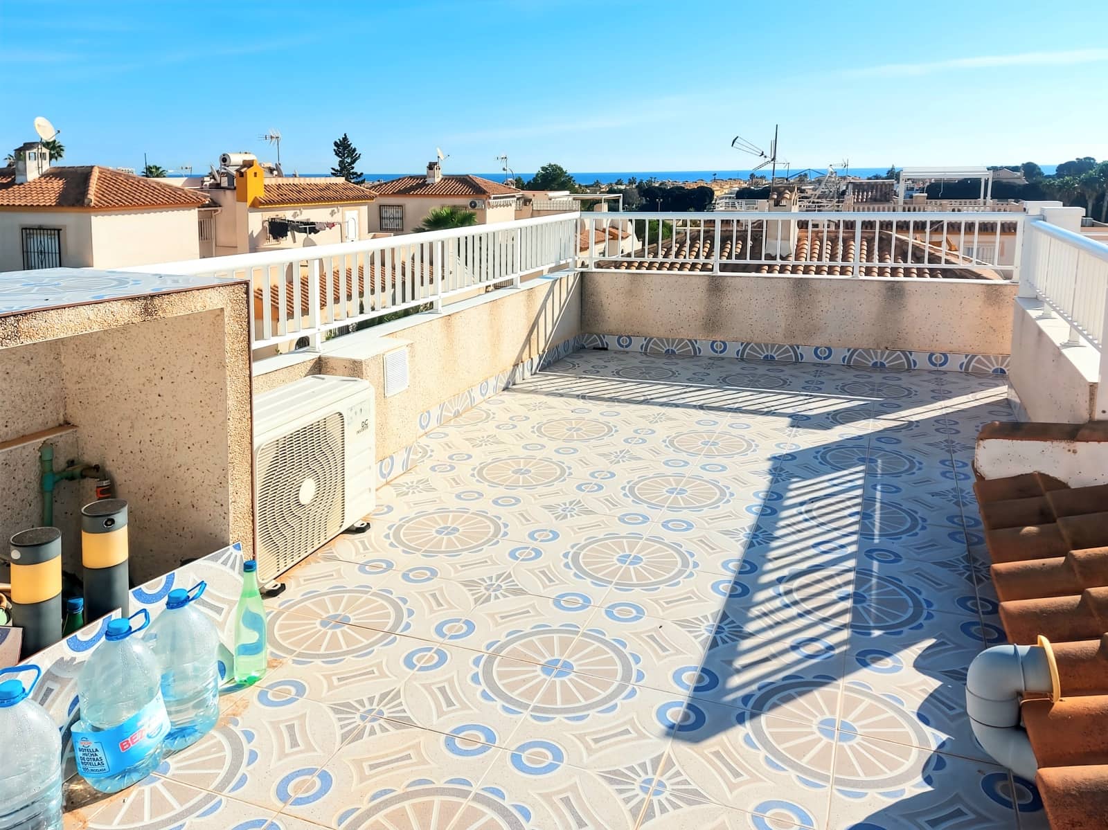 3 soveværelse Rækkehus til salg i Torrevieja med swimmingpool - € 199.900 (Ref: 9388169)