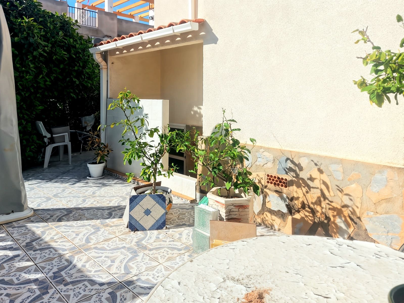 3 soveværelse Rækkehus til salg i Torrevieja med swimmingpool - € 199.900 (Ref: 9388169)