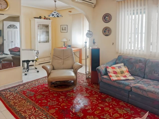 3 slaapkamer Rijtjeshuis te koop in Los Balcones - Los Altos, Torrevieja met zwembad - € 189.900 (Ref: 9388169)