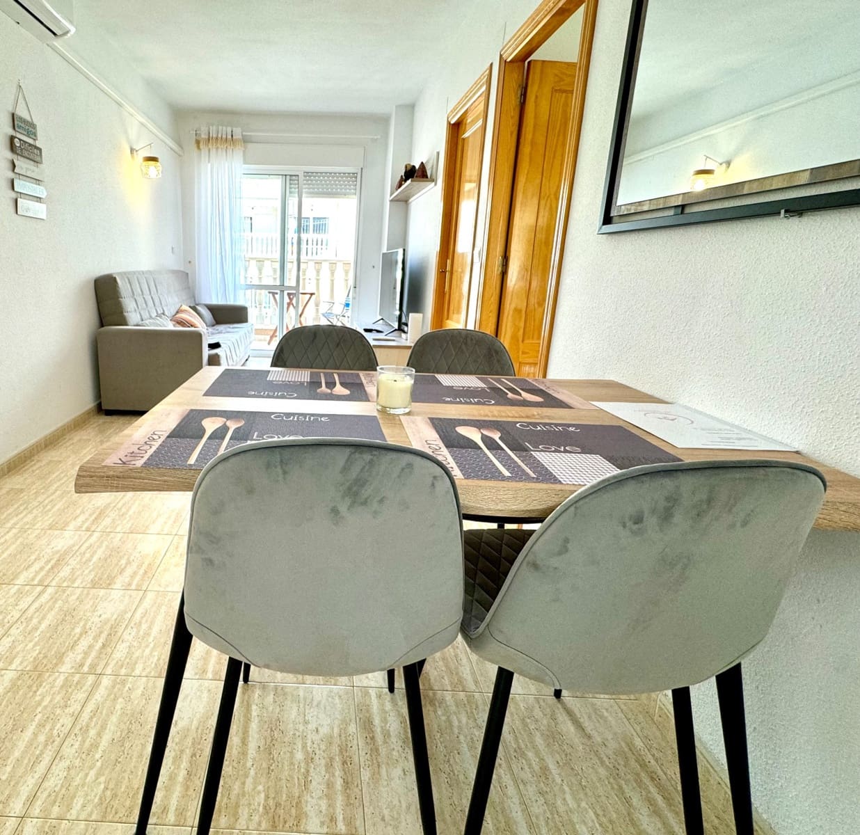 2 sovrum Lägenhet att hyra i Torrevieja med pool - 775 € (Ref: 9639760)