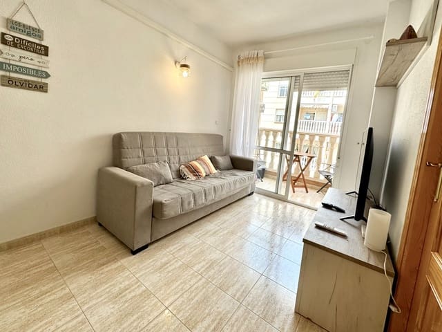 2 sovrum Lägenhet att hyra i Torrevieja med pool - 775 € (Ref: 9639760)