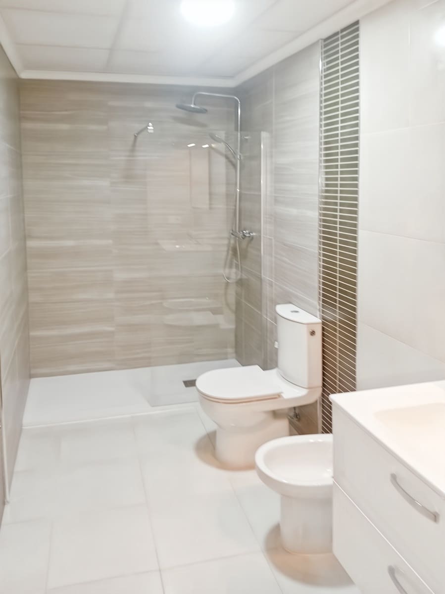 3 bedroom Flat for sale in Almoradi - € 129,000 (Ref: 9869648)