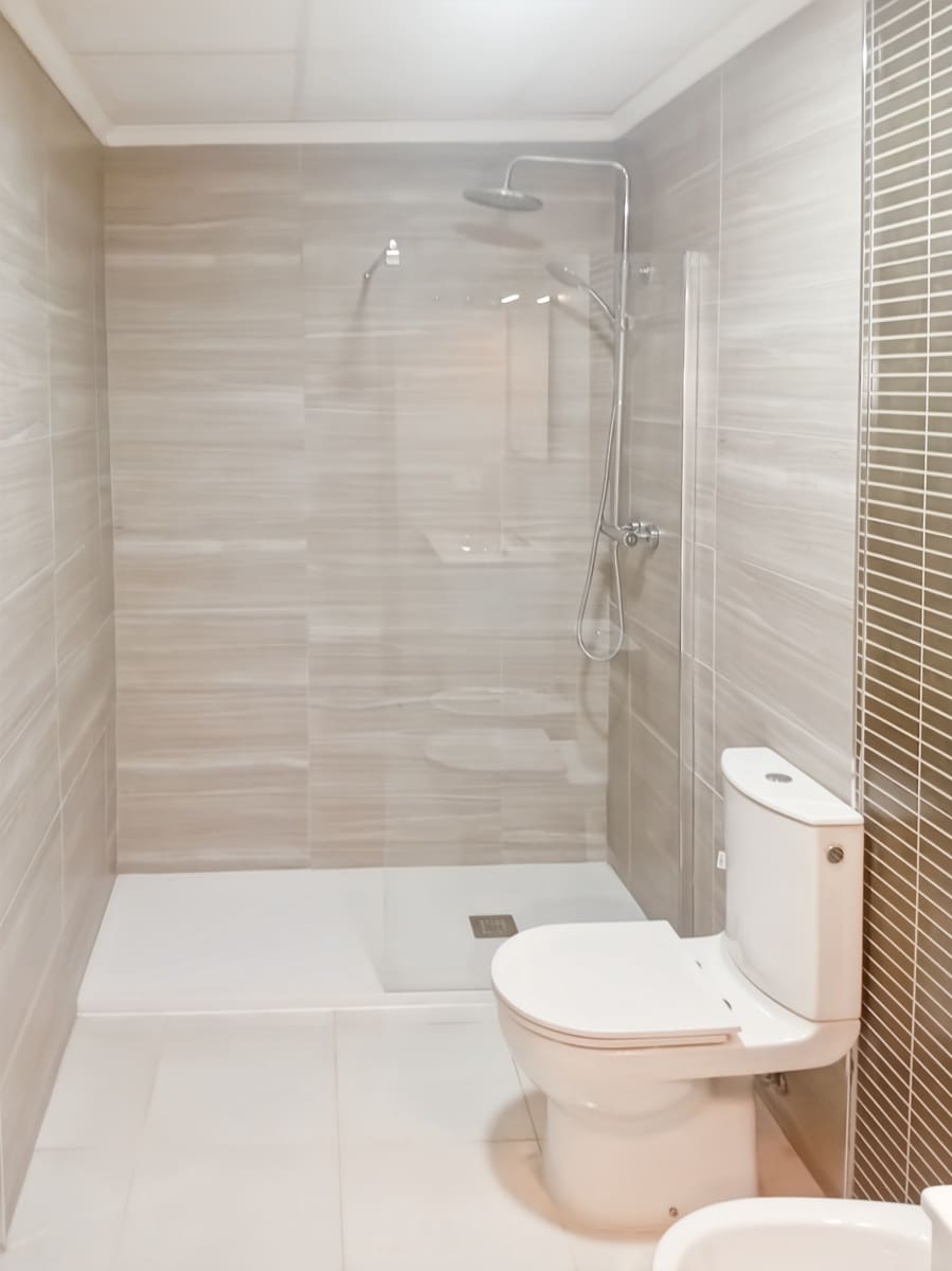 3 bedroom Flat for sale in Almoradi - € 129,000 (Ref: 9869648)