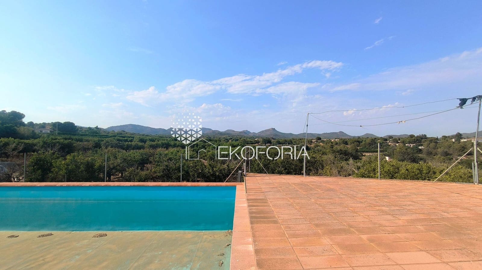 4 camera da letto Villa in vendita in Naquera con piscina garage - 285.000 € (Rif: 10005004)