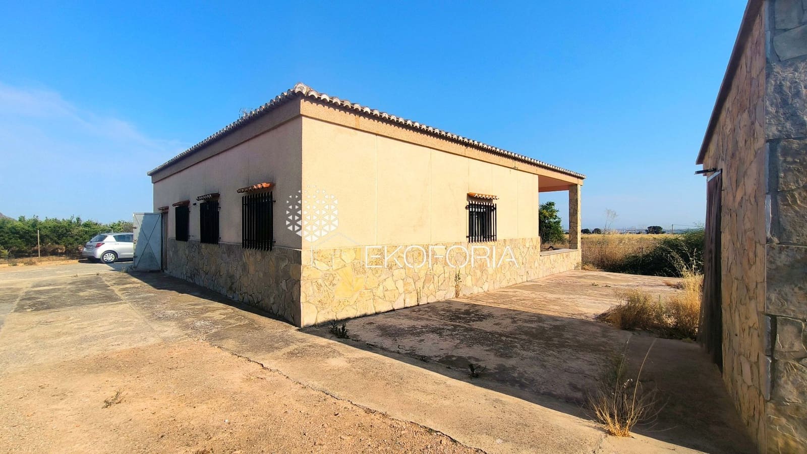 4 camera da letto Villa in vendita in Naquera con piscina garage - 285.000 € (Rif: 10005004)