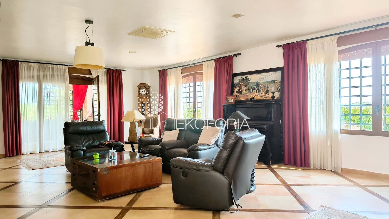 5 Zimmer Villa zu verkaufen in Betera mit Pool Garage - 768.000 € (Ref: 10015050)
