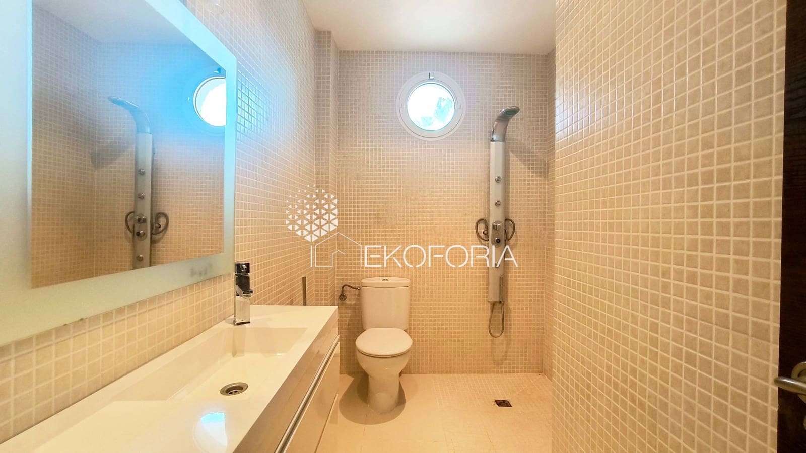 5 Zimmer Villa zu verkaufen in Betera mit Pool Garage - 768.000 € (Ref: 10015050)