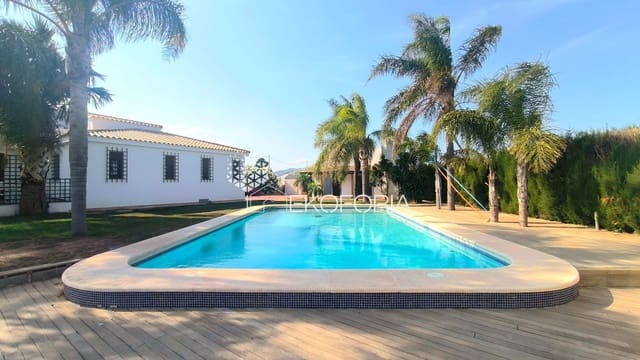 5 Zimmer Villa zu verkaufen in Bétera mit Pool Garage - 768.000 € (Ref: 10015050)
