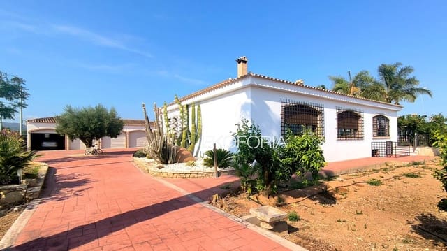 5 Zimmer Villa zu verkaufen in Bétera mit Pool Garage - 768.000 € (Ref: 10015050)