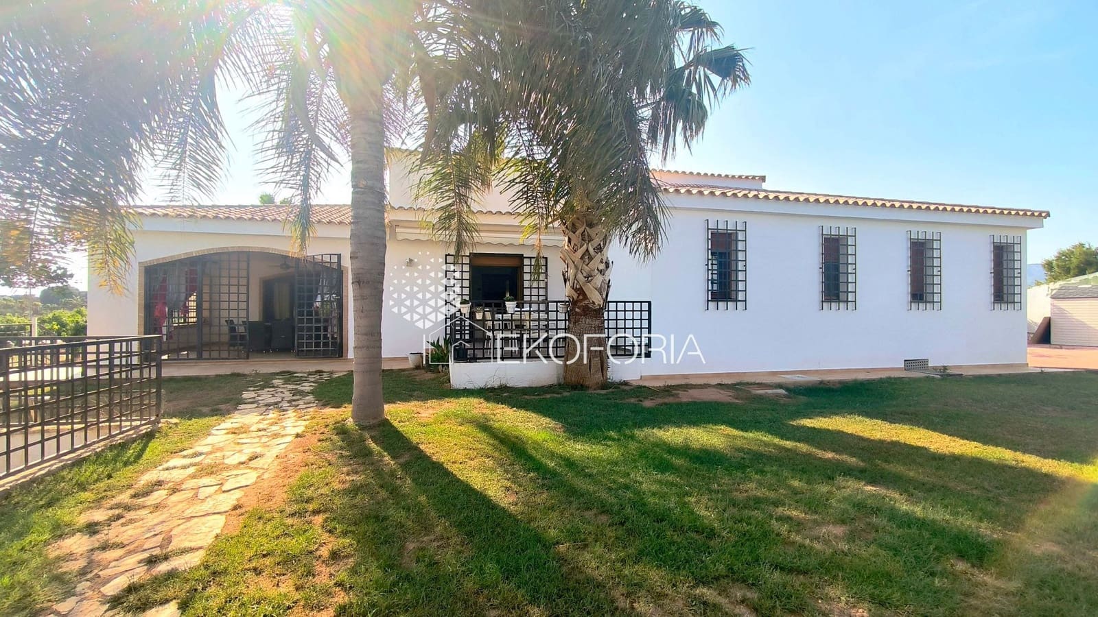 5 Zimmer Villa zu verkaufen in Betera mit Pool Garage - 768.000 € (Ref: 10015050)