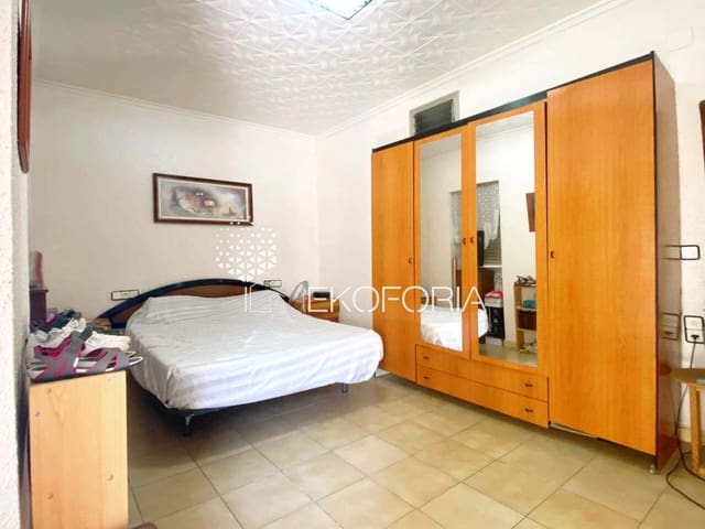 3 slaapkamer Flat te koop in Valencia stad - € 309.000 (Ref: 10015051)