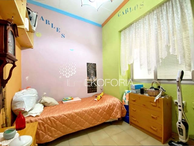 3 slaapkamer Flat te koop in Valencia stad - € 309.000 (Ref: 10015051)
