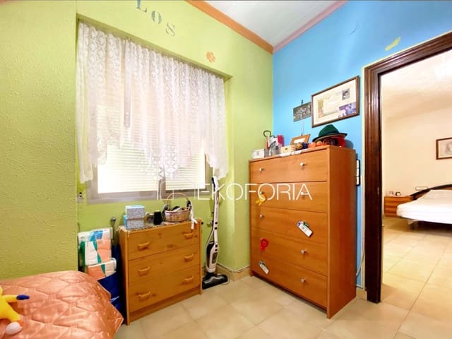 3 slaapkamer Flat te koop in Valencia stad - € 309.000 (Ref: 10015051)