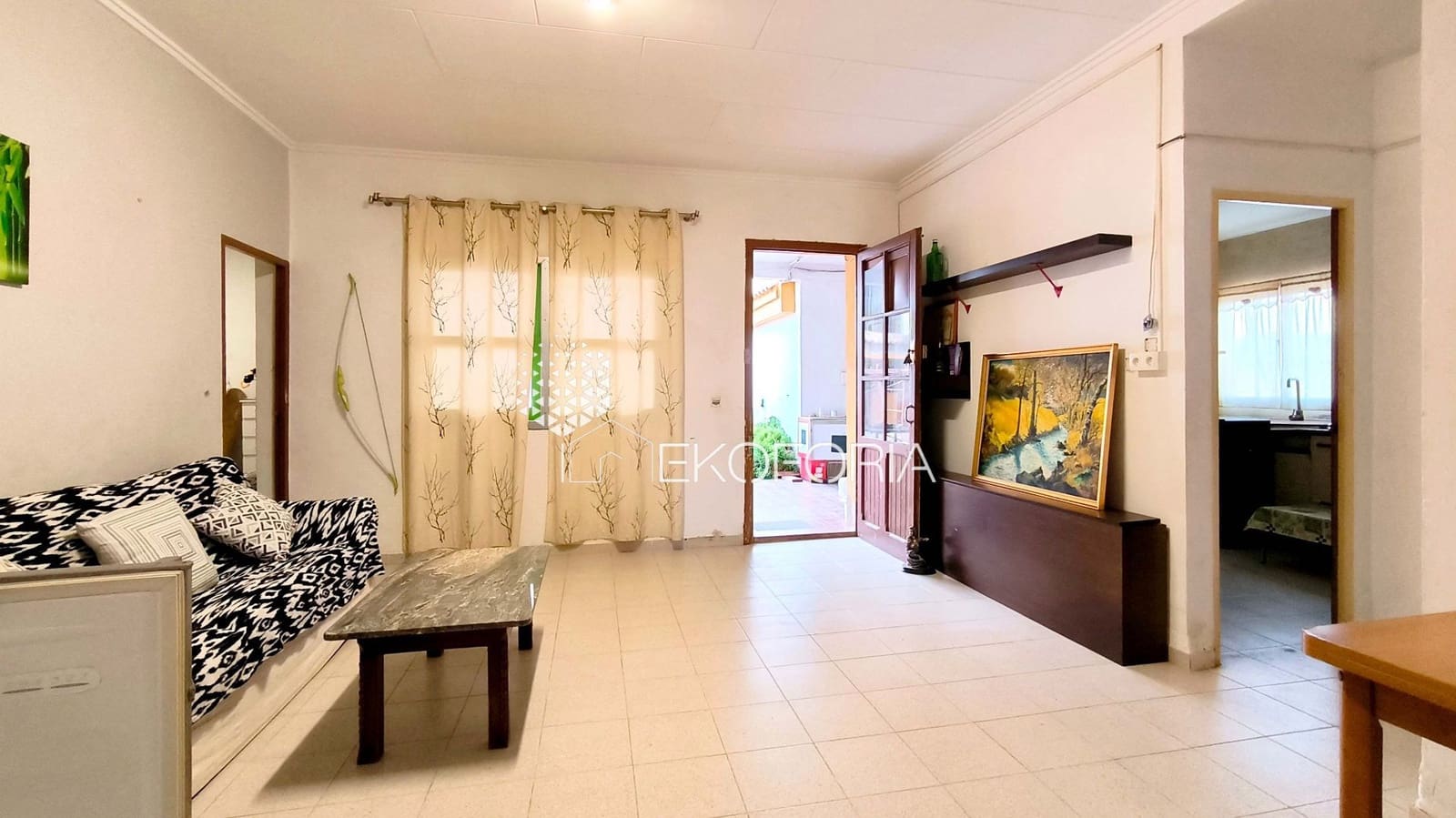 10 bedroom Villa for sale in Riba-roja de Turia with garage - € 599,000 (Ref: 10015052)