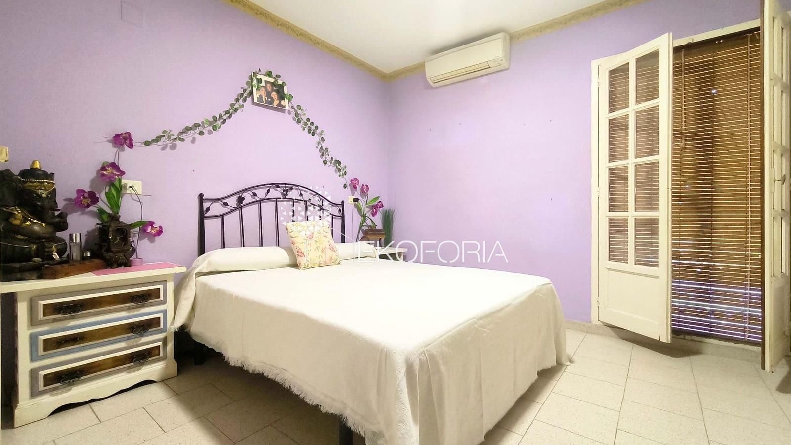 10 bedroom Villa for sale in Riba-roja de Turia with garage - € 599,000 (Ref: 10015052)