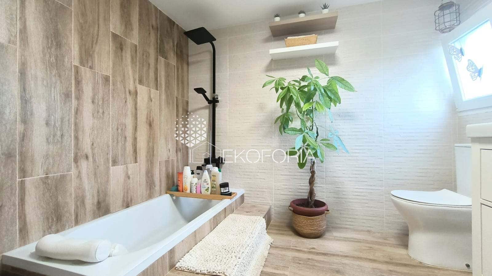 2 bedroom Villa for sale in Cheste with pool garage - € 149,000 (Ref: 10015056)
