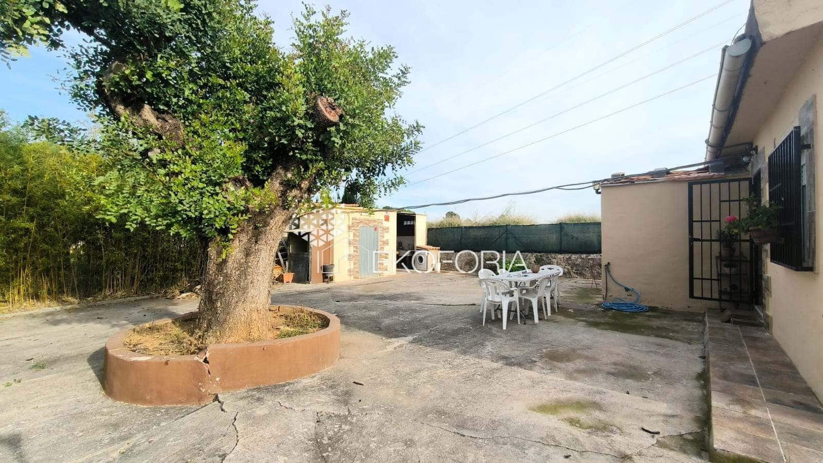 2 bedroom Villa for sale in Cheste with pool garage - € 149,000 (Ref: 10015056)