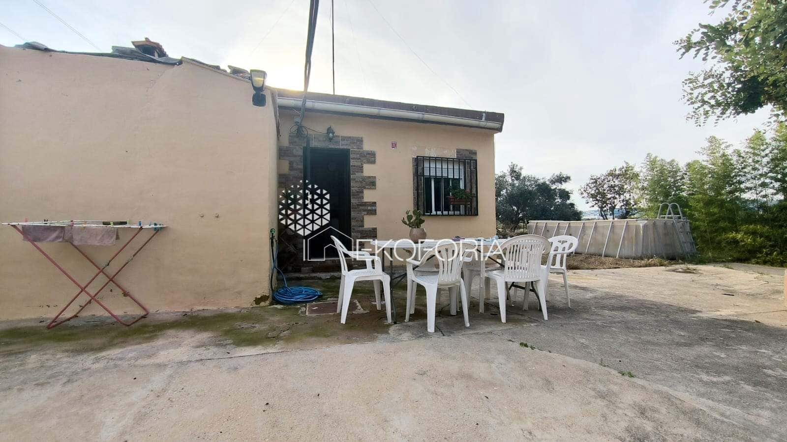 2 bedroom Villa for sale in Cheste with pool garage - € 149,000 (Ref: 10015056)