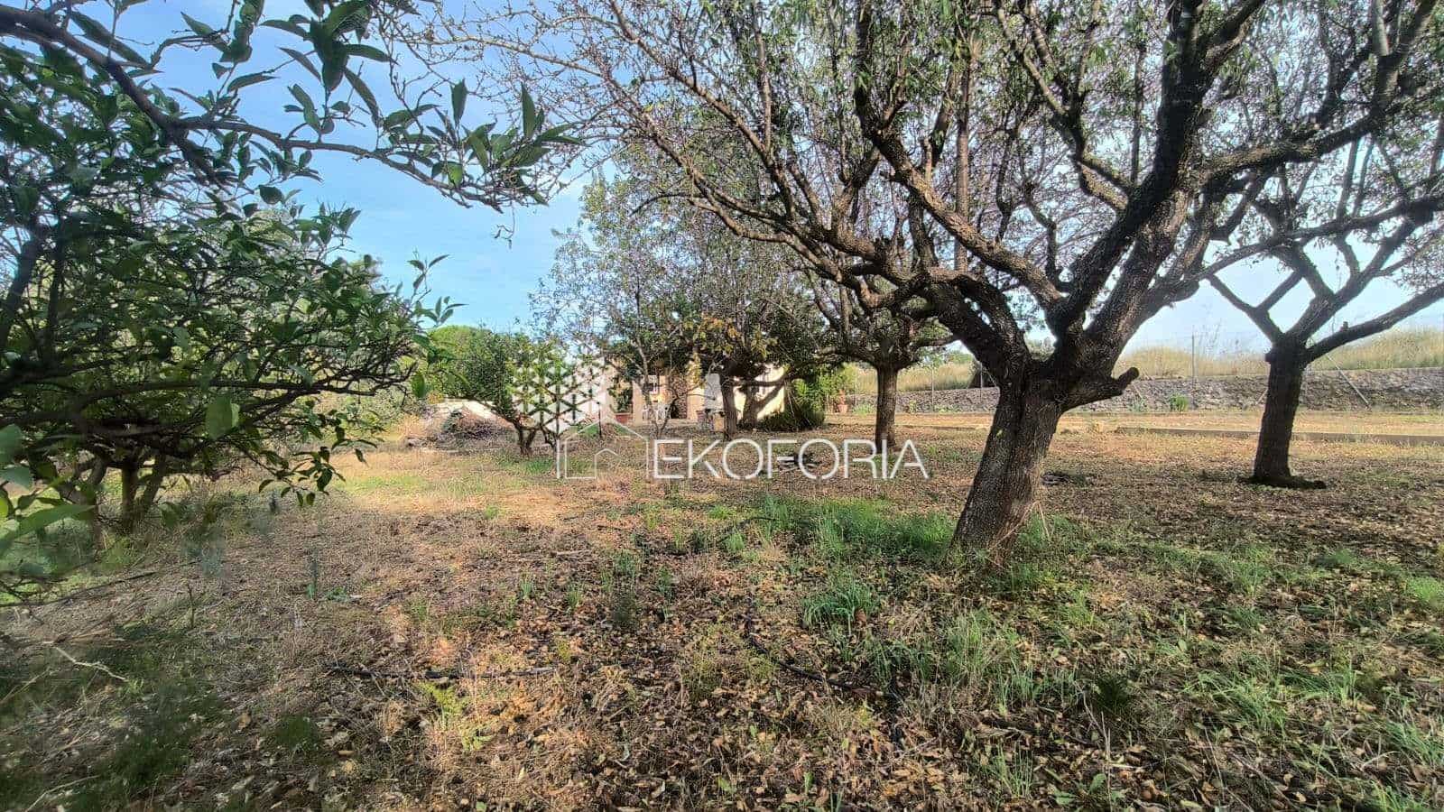 2 bedroom Villa for sale in Cheste with pool garage - € 149,000 (Ref: 10015056)