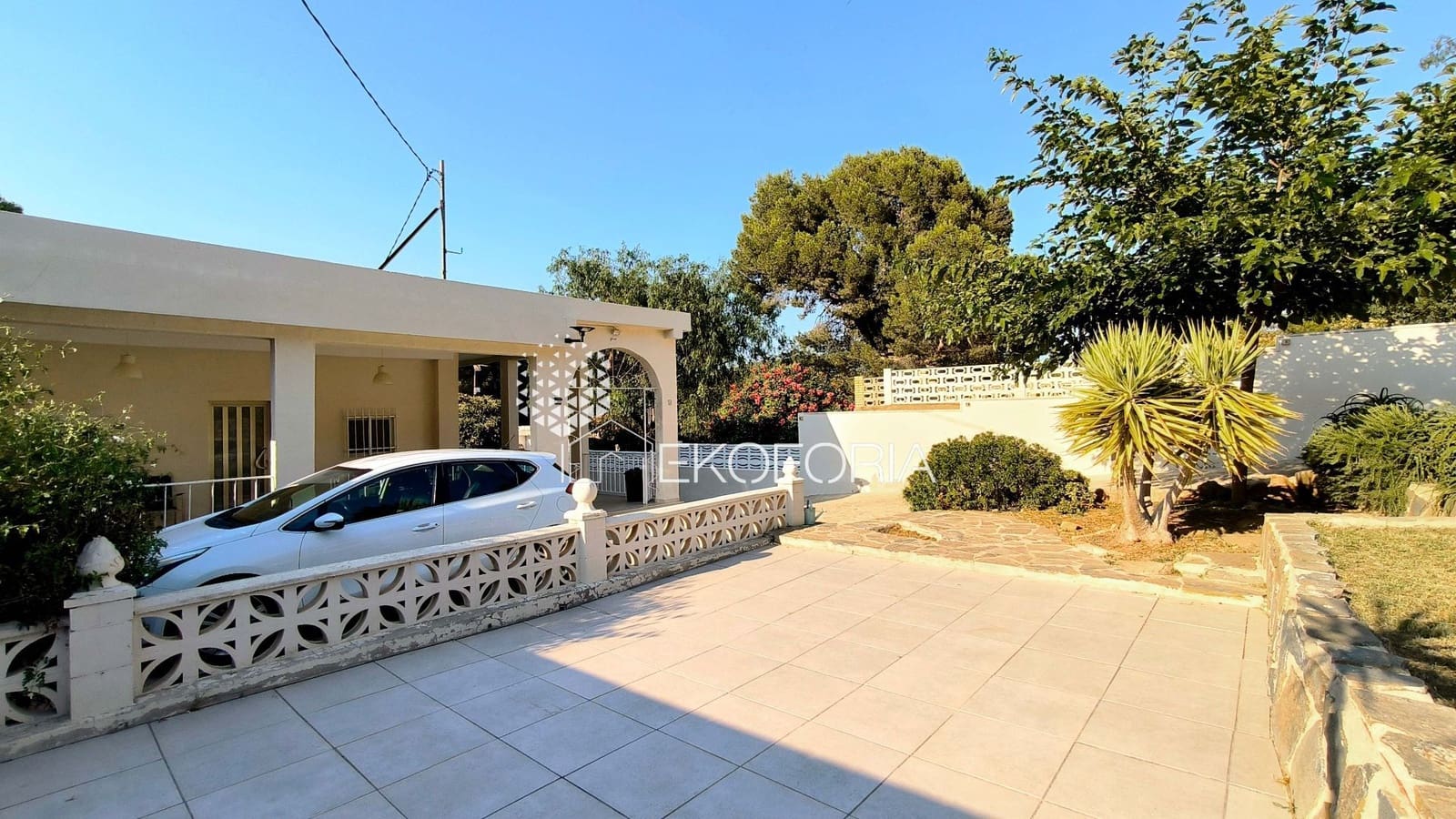 2 Zimmer Villa zu verkaufen in Sagunto / Sagunt mit Pool Garage - 265.000 € (Ref: 10015057)