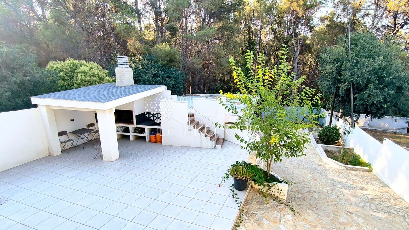 2 Zimmer Villa zu verkaufen in Sagunto / Sagunt mit Pool Garage - 265.000 € (Ref: 10015057)