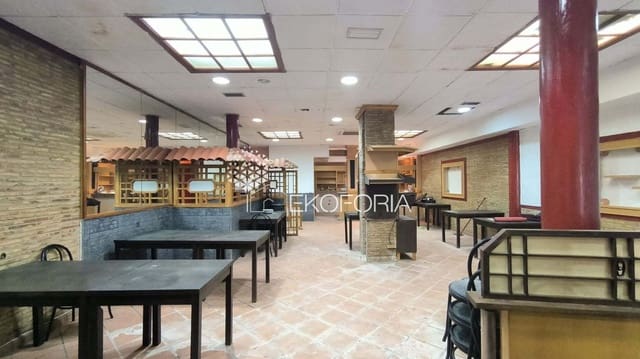 Komercyjne na sprzedaż w Miasto Walencja - 299 000 € (Ref: 10097537)